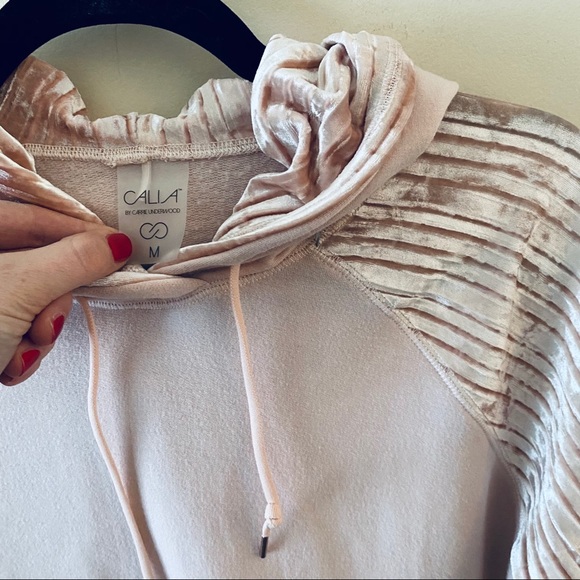 Calia Velvet Sweatshirt - Picture 2 of 4